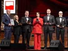 Niektórzy laureaci 35. edycji Konkursu "Teraz Polska" w kategorii Produkty. Fot. KAKA.media